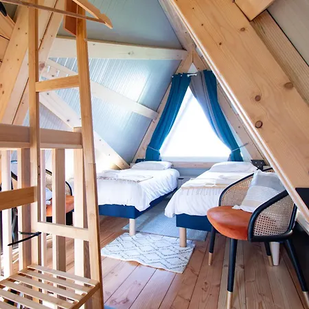 Chalet Le Tipi Bleu Tiny House Neuve Avec Terrasse Et Jardin